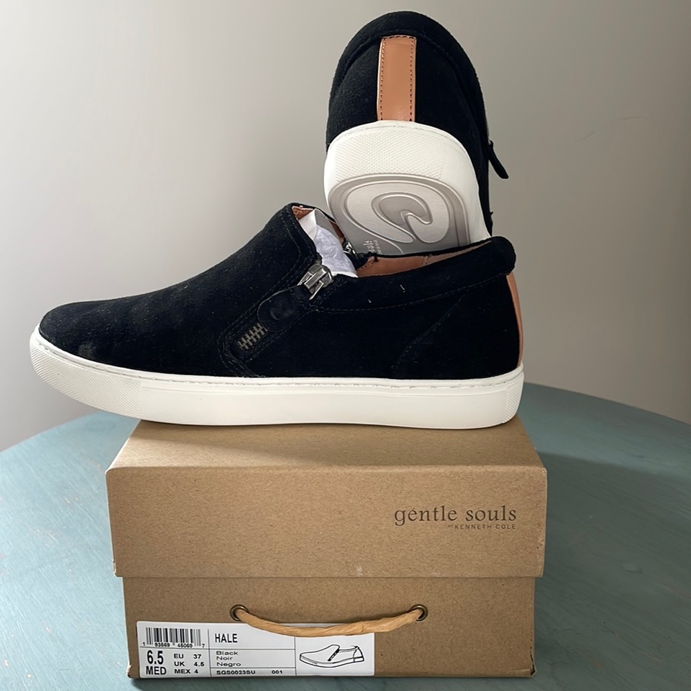 Gentle Souls Memory Foam Double Zip Slip On Sneaker